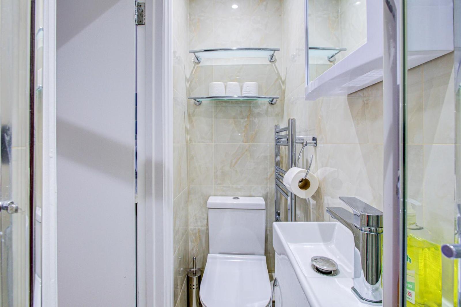 Streatley Apartments Лондон Экстерьер фото