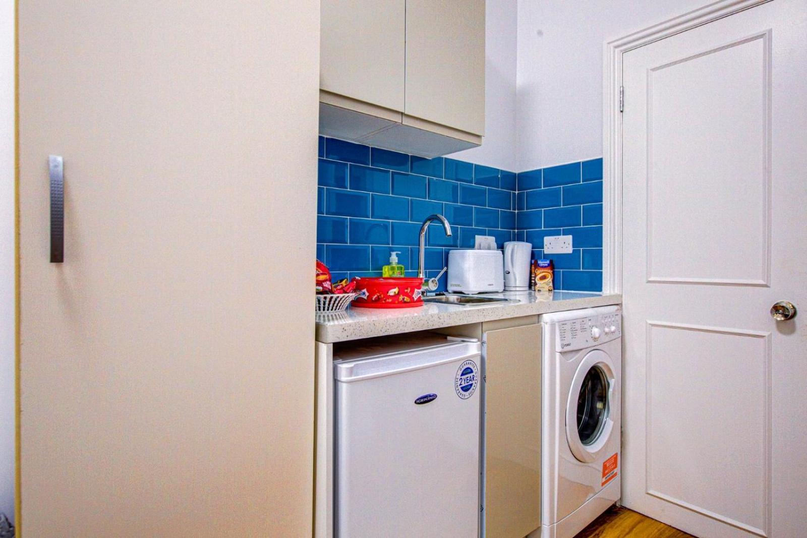Streatley Apartments Лондон Экстерьер фото